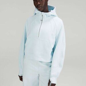 lululemon athletica Scuba Cropped - Light Blue - XS/S